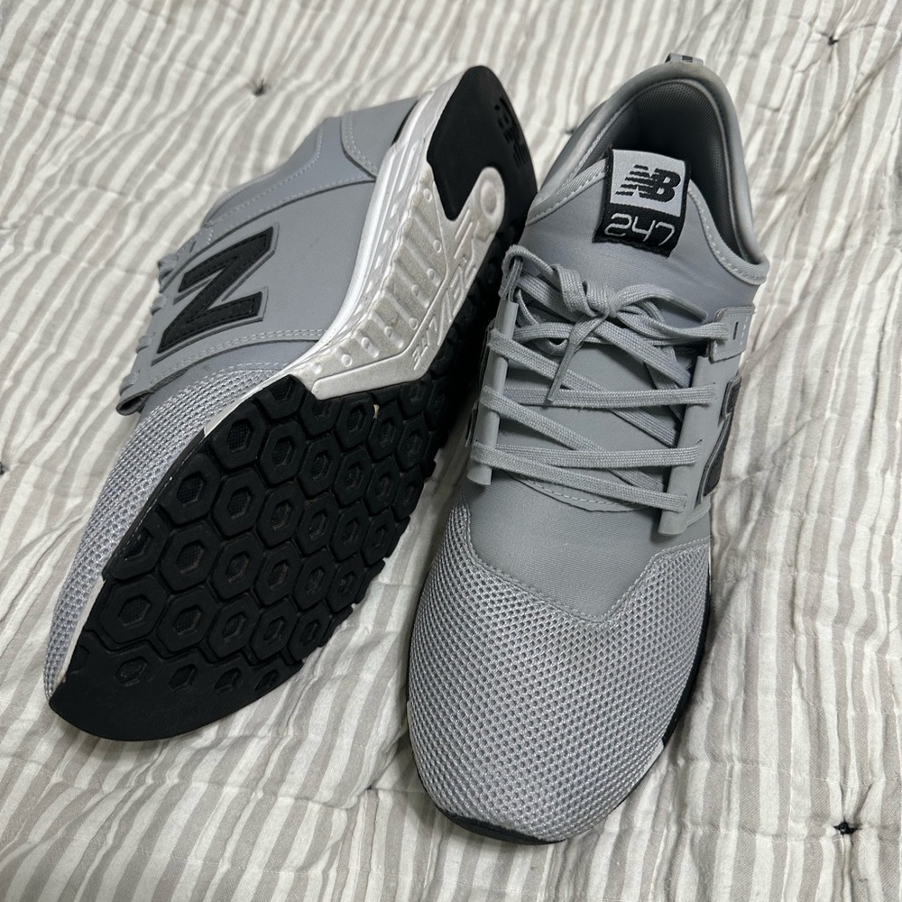 New Balance 247